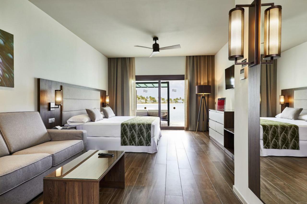 Riu Atoll Отель