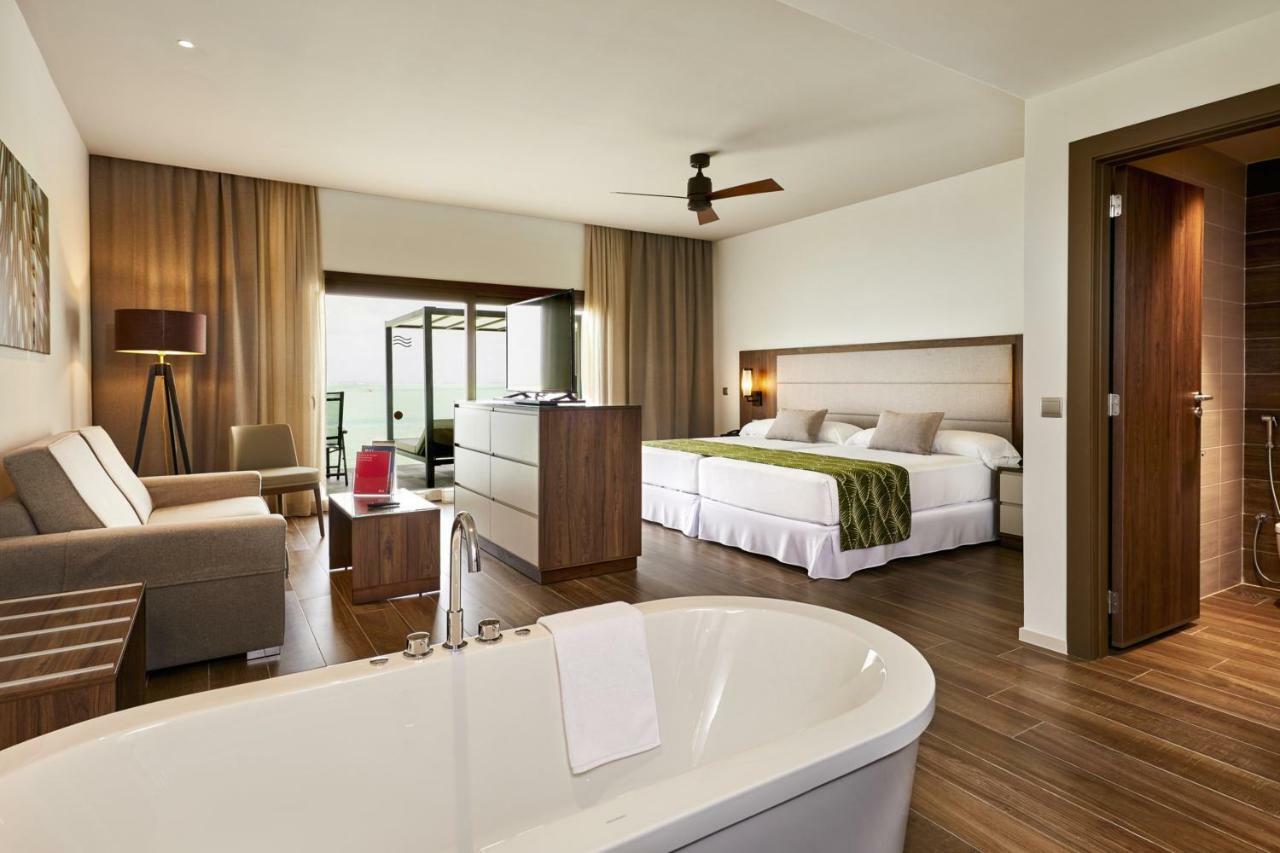Riu Atoll 4* Атолл Дхаалу